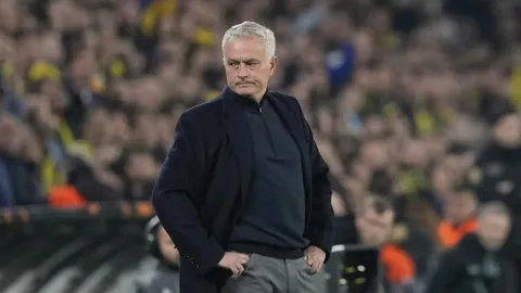 Jose Mourinho – Fenerbahçe’deki Basın Toplantılarından Unutulmaz Anlar 1 jose mourinho basın toplantısı